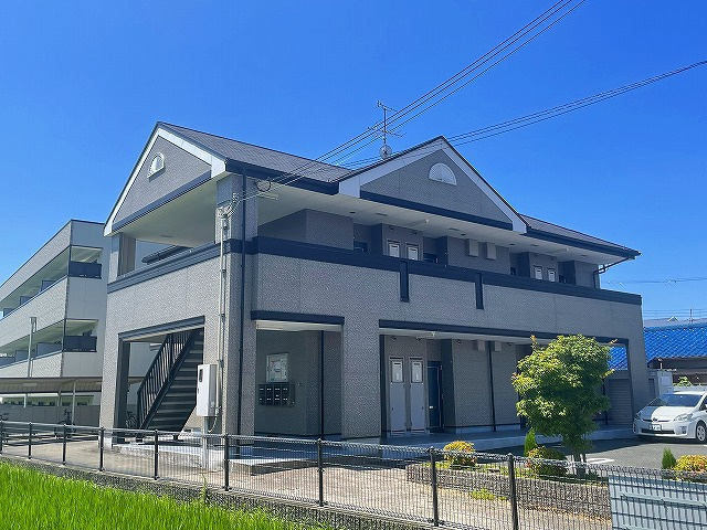 サンレオーネの外観|外観は落ち着いています