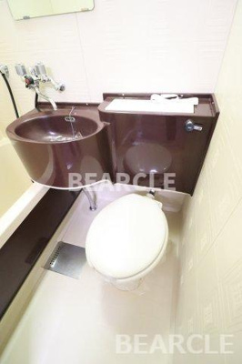 【トイレ】 | アスビール三条 | 清潔感のあるトイレです