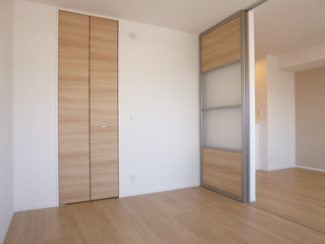 Ｄ－ｒｏｏｍ１４１Ⅱの洋室