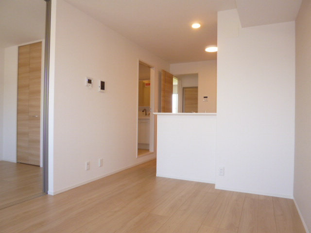 Ｄ－ｒｏｏｍ１４１Ⅱの居間・リビング