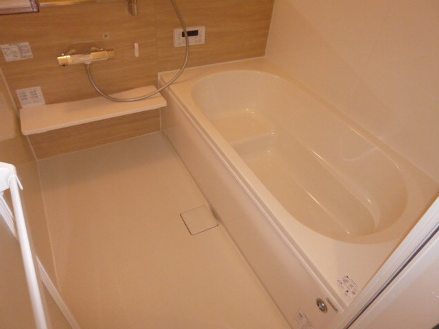 Ｄ－ｒｏｏｍ１４１Ⅱの浴室