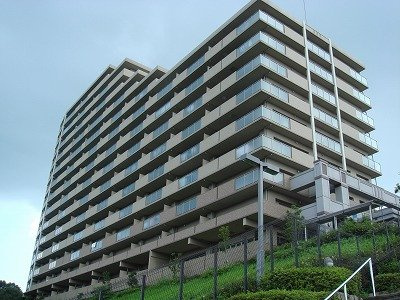 ワンズヒル神戸鹿の子台の外観