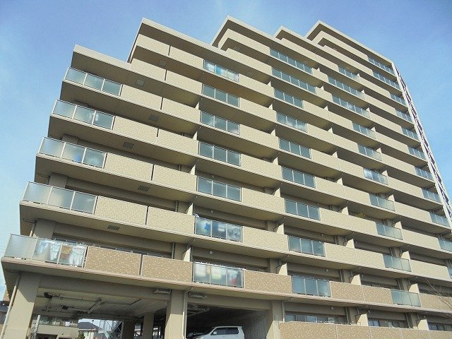 ワンズヒル神戸鹿の子台の外観