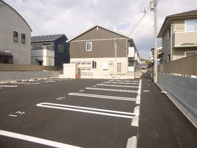 【駐車場】 | クローヌ・ド・フルール