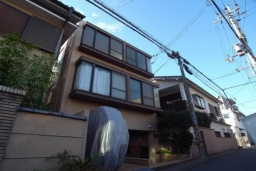 アミティエ太秦