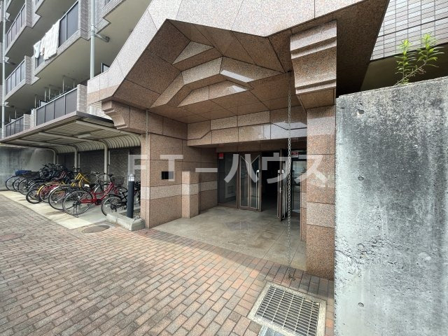 メゾンドソレイユのエントランス