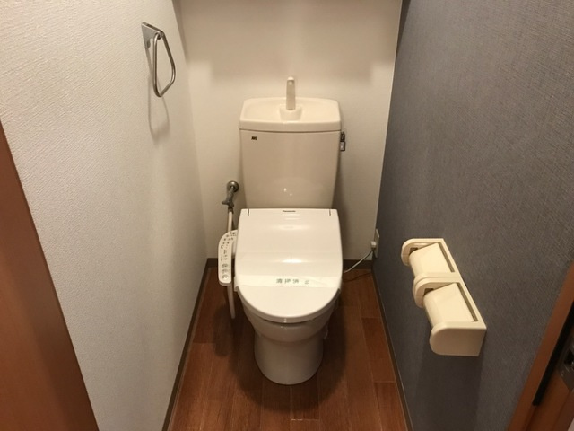 グラードのトイレ