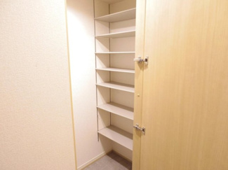 【玄関】 | ゼピュロス学園の森L