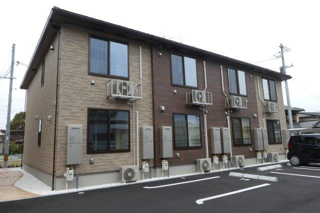 倉敷市白楽町のアパートの外観