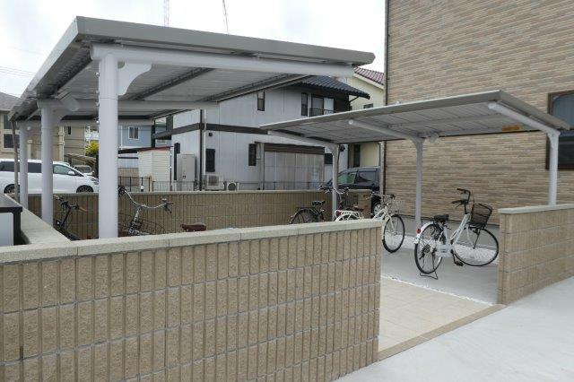 倉敷市白楽町のアパートのその他共用部分|駐輪場