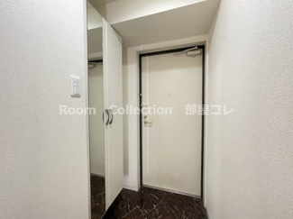 【玄関】 | ヴァンドゥーズ  | ※同物件他部屋写真　反転・色違いの場合有　現状優先