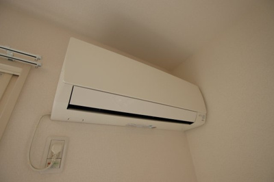 【設備】 | クリサンテーモ | エアコン