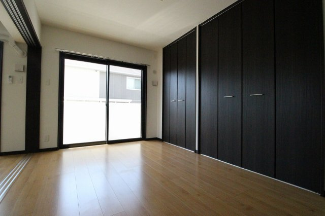 ポルトボヌール姫城RCの洋室|個人の部屋や寝室として使える洋室です