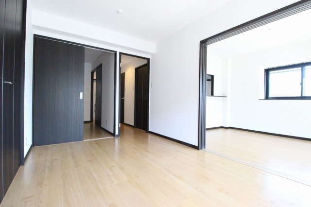 ポルトボヌール姫城RCの洋室|きれいな洋室です