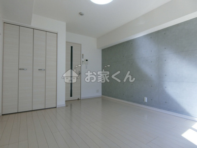 【寝室】 | ヴィラ月見山 | 室内