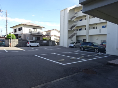 【駐車場】 | 三嶋ビル