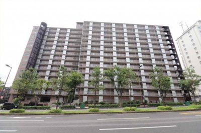 【外観】 | 上本町ガーデンハイツ | ■SRC造14階、総戸数150戸の管理体制良好なマンション。公園や小学校も近い緑豊かな住宅地