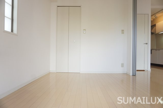 熊本市中央区本荘３丁目の賃貸マンションの洋室