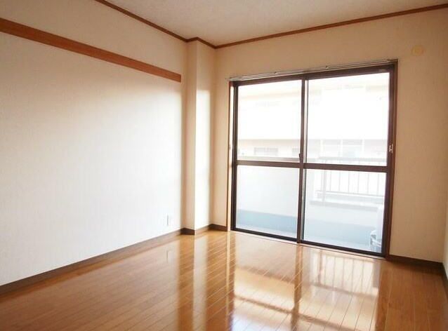 クリエイトの展望