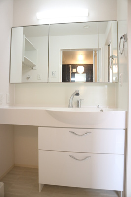 【洗面所】 | サンライズ湊Ⅱ