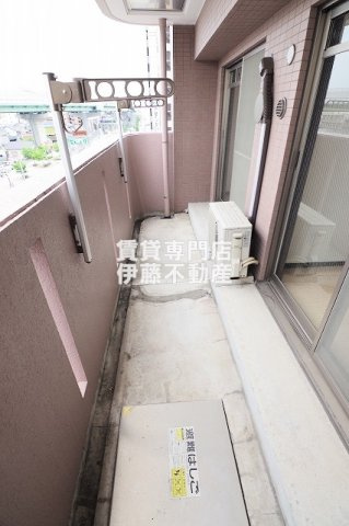 HERBE庄内通のバルコニー