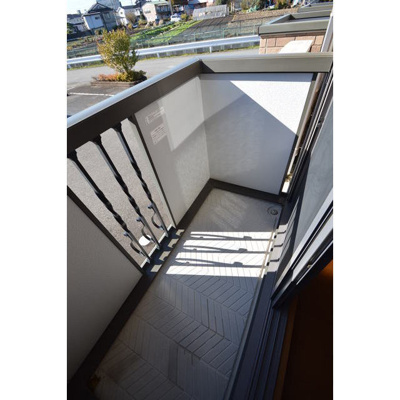 【バルコニー】 | ハニーコートＤ