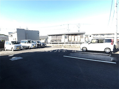 【駐車場】 | 真伝壱番館 | 駐車場があります