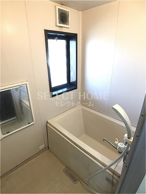 【浴室】 | 真伝壱番館 | 落ち着いた空間のお風呂です