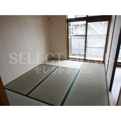 【寝室】 | 真伝壱番館 | 使い勝手のいい寝室です