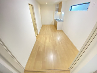 【居間・リビング】 | ”荒本フラワーレジデンス”