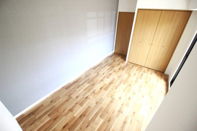 【洋室】 | コルティーレ緑ヶ丘