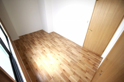 【洋室】 | コルティーレ緑ヶ丘