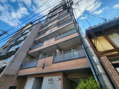 エスポワール聚楽の外観
