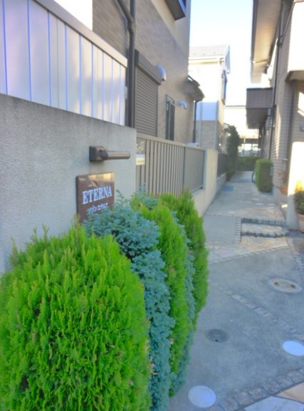 メゾン　エテルナのエントランス