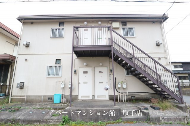 鈴木ハイツ（宮和田）の外観
