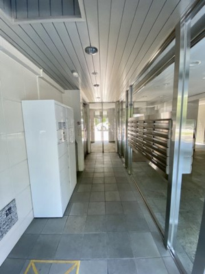 【ロビー】 | グランシャリオ千里中央