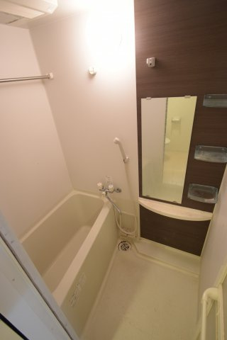 クリスタルグランツ大阪センターSt．の浴室