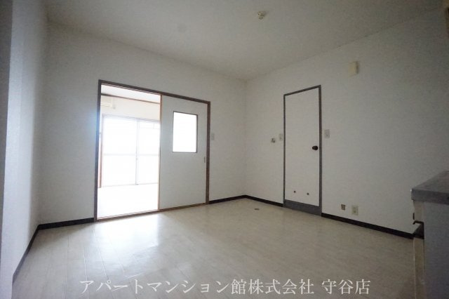 Ｂｕｉｌｄ-ＴＡＫＡの居間・リビング