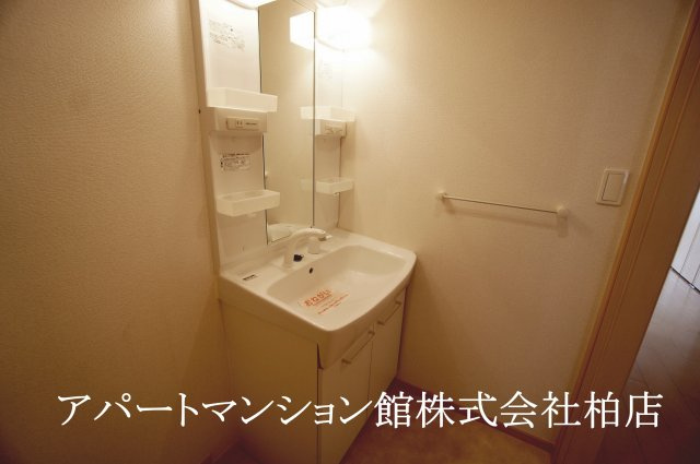 ソレアードⅡの洗面所|同タイプ　写真反転
