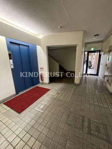 シャルム中津のロビー|毎日通るロビーはこのようになっています