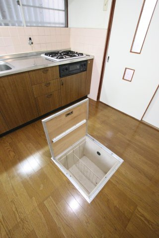 【収納】 | 堺市中区深阪2丁戸建 | 床下収納