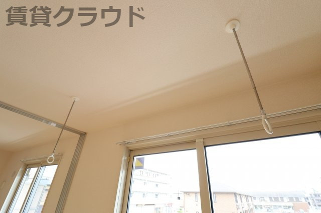 サンプットコートのその他|室内物干