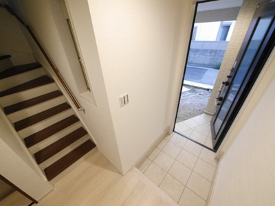 【玄関】 | 垂水区五色山2丁目戸建