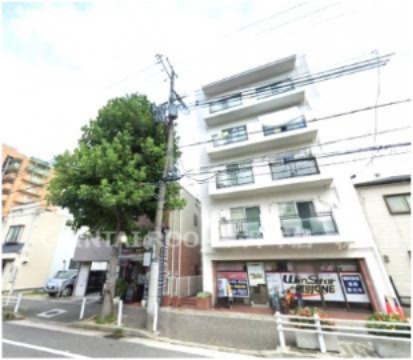 カァサー六甲の外観