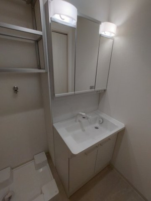 【独立洗面台】 | ラモーナ長瀬Ⅰ