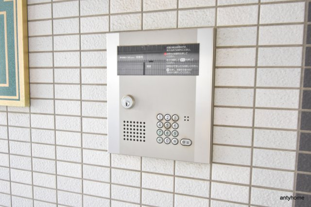 ウエストコート新大阪　仲介手数料無料のセキュリティ