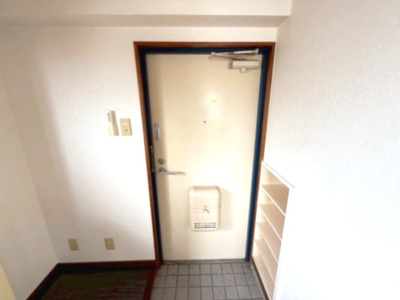 【玄関】 | 仲之町ラバーズハウス
