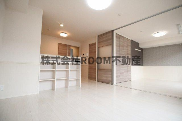 セジュールさくらDGⅡの居間・リビング|ゆったり過ごせる居間です