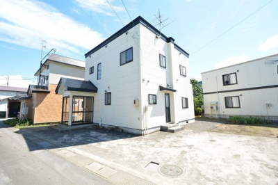 【外観】 | 黒石市弥生町中古住宅