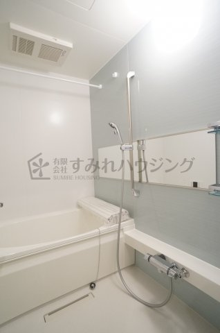COJADEの浴室